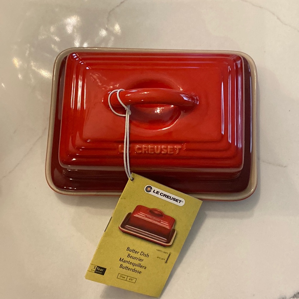 Le creuset butter dish